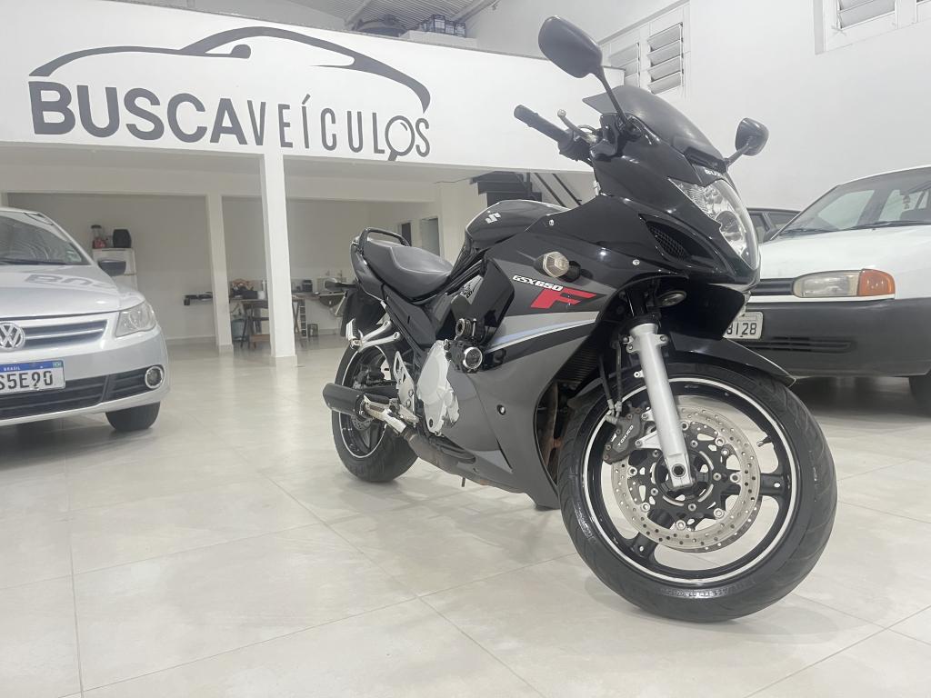 SUZUKI GSX 650 F - Foto