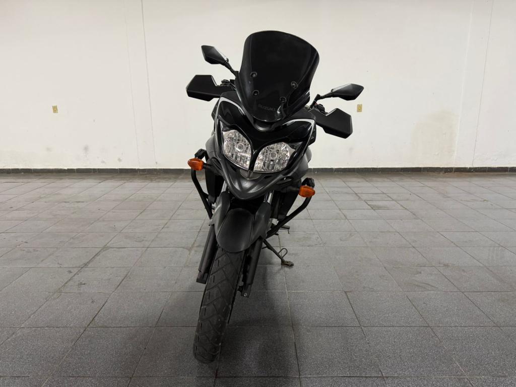 SUZUKI V-Strom DL 650 - Foto