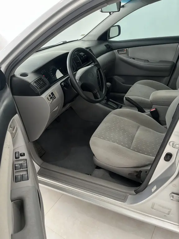 TOYOTA Corolla - Foto