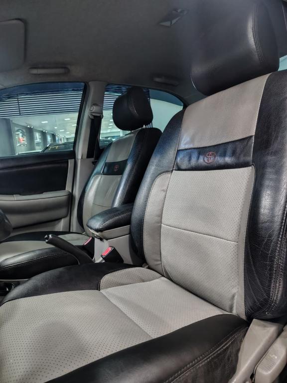 TOYOTA Corolla - Foto