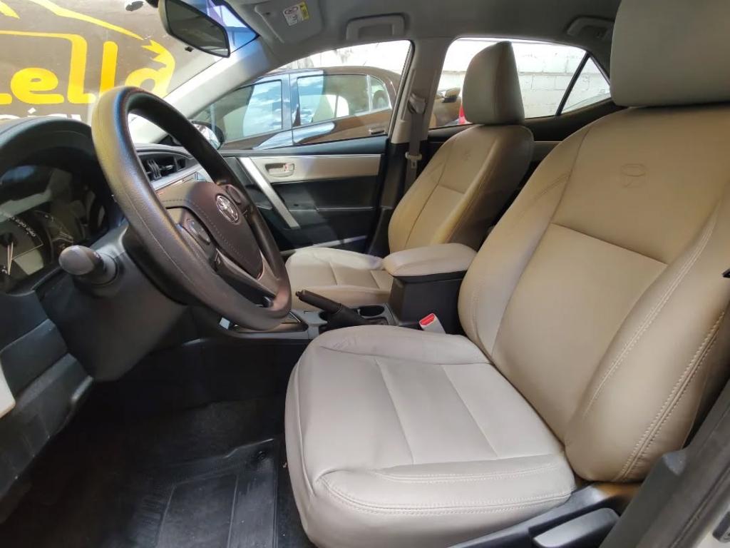 TOYOTA Corolla - Foto