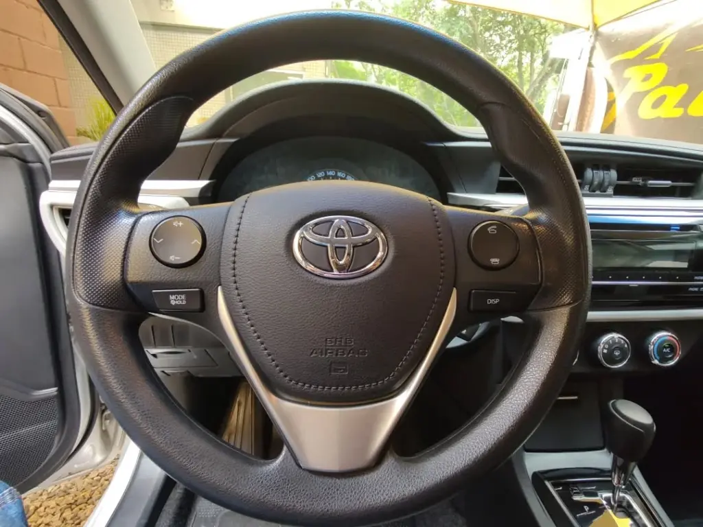 TOYOTA Corolla - Foto