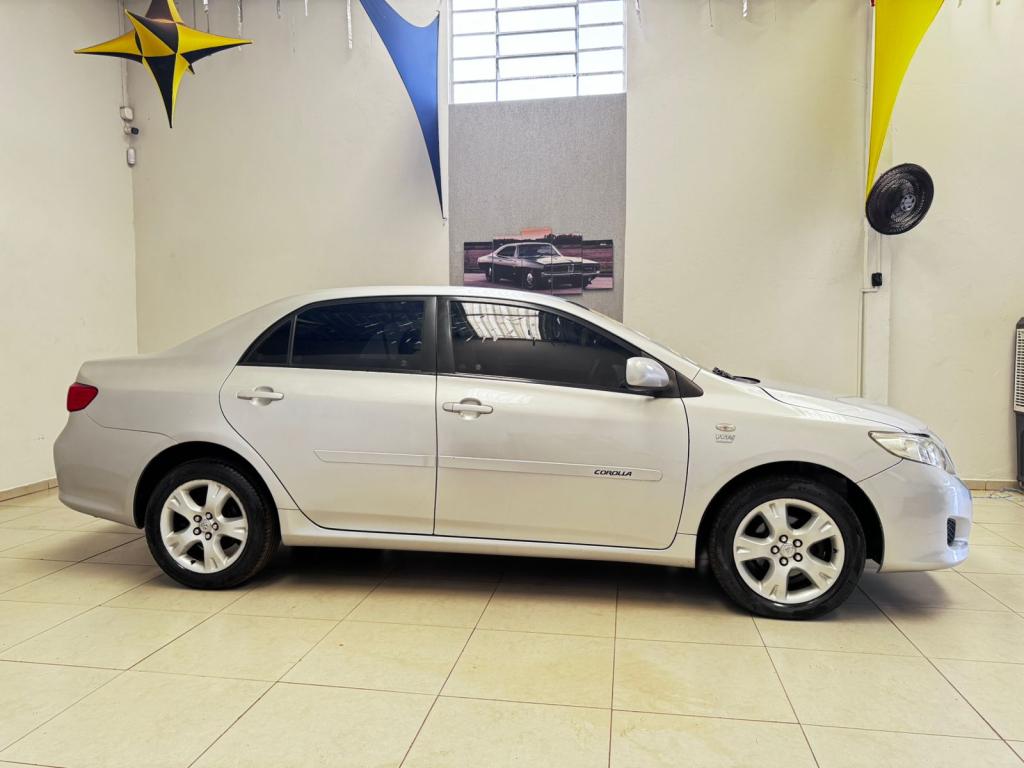 TOYOTA Corolla - Foto