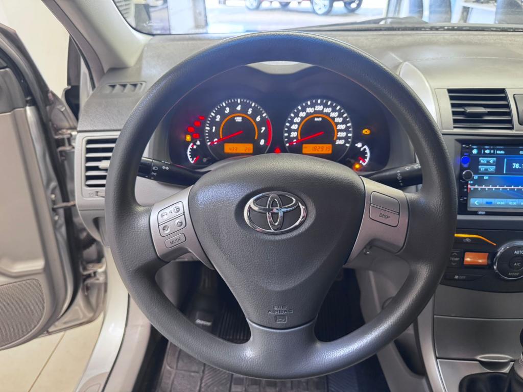 TOYOTA Corolla - Foto