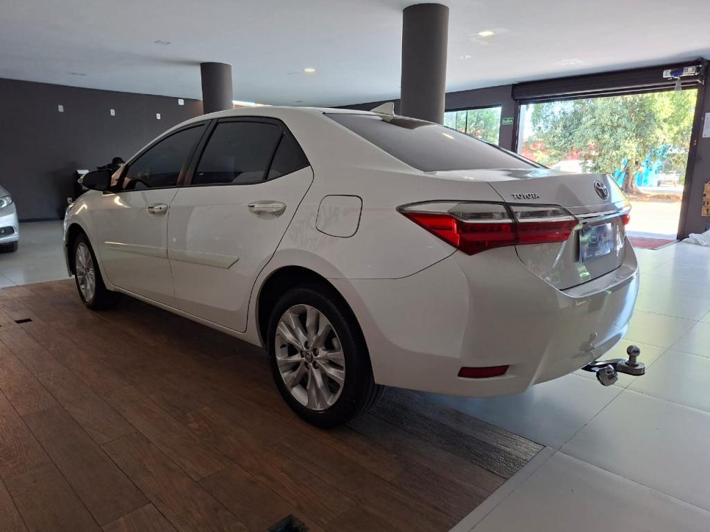 TOYOTA Corolla - Foto