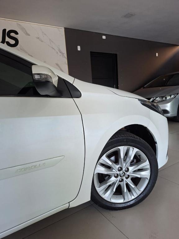 TOYOTA Corolla - Foto