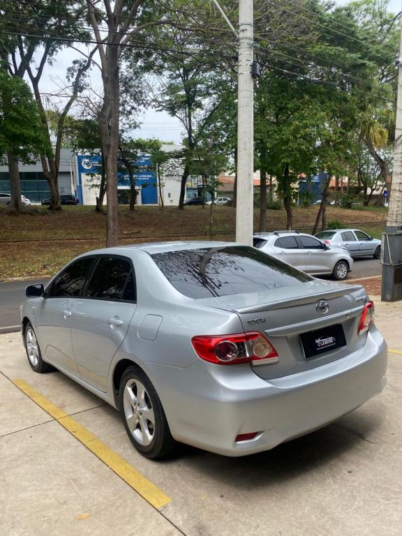 TOYOTA Corolla - Foto