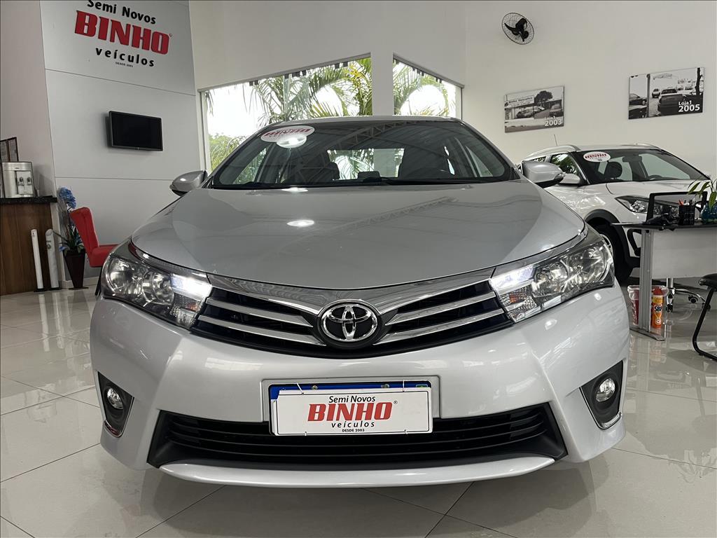 TOYOTA Corolla - Foto