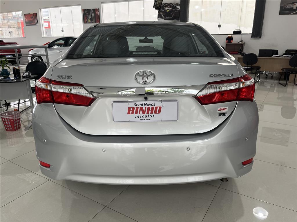 TOYOTA Corolla - Foto