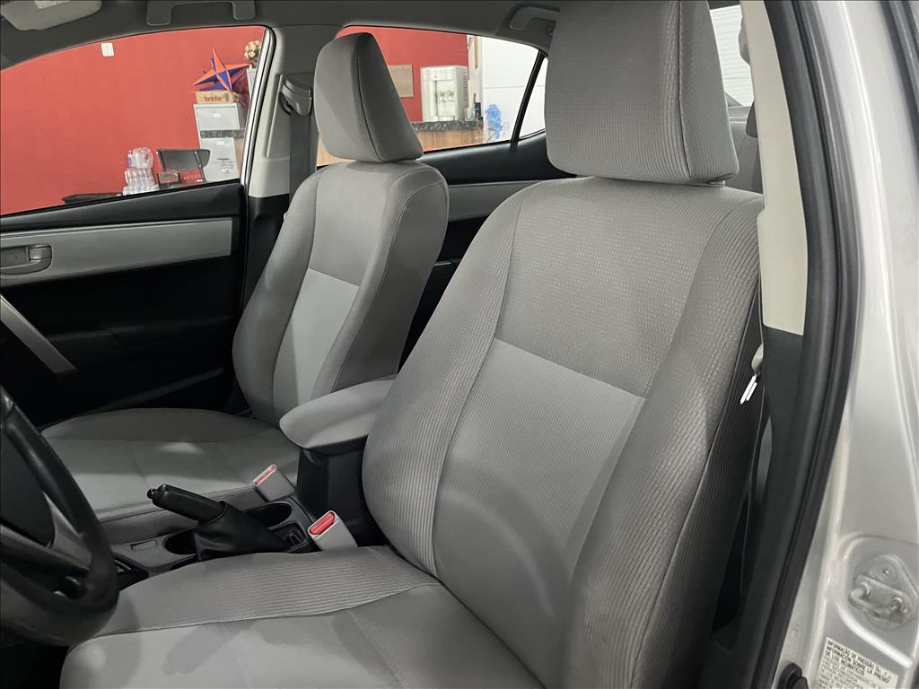 TOYOTA Corolla - Foto