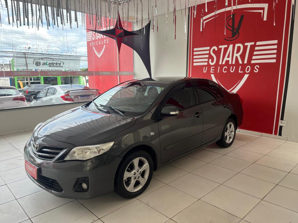 TOYOTA Corolla - Foto