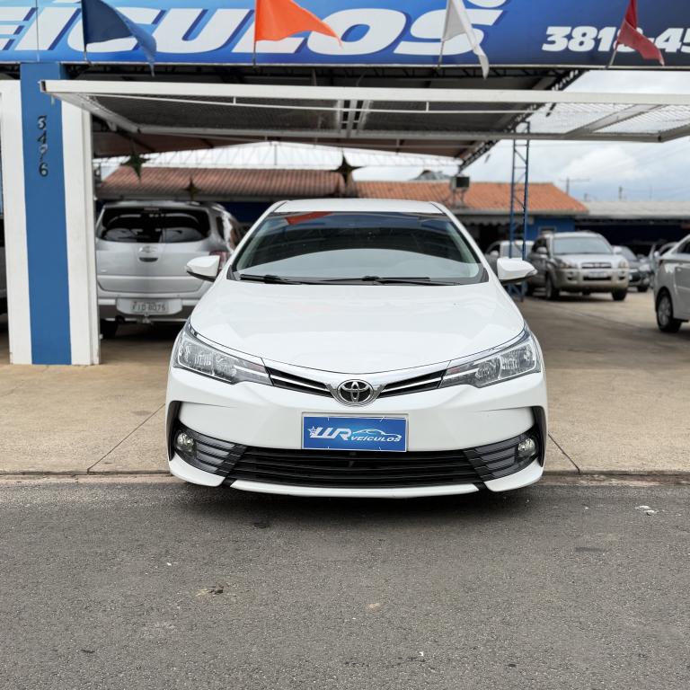 TOYOTA Corolla - Foto