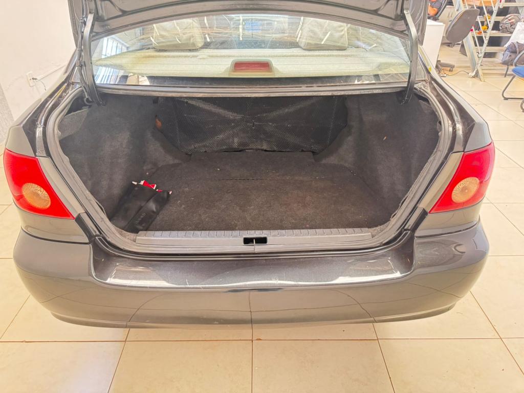 TOYOTA Corolla - Foto