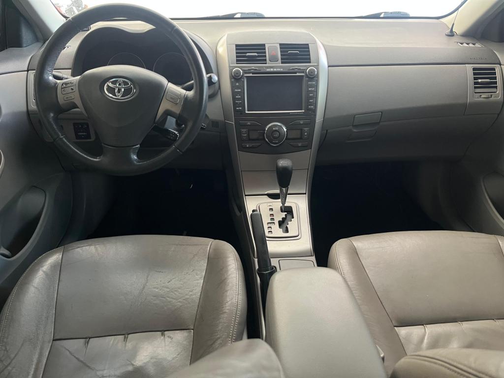 TOYOTA Corolla - Foto