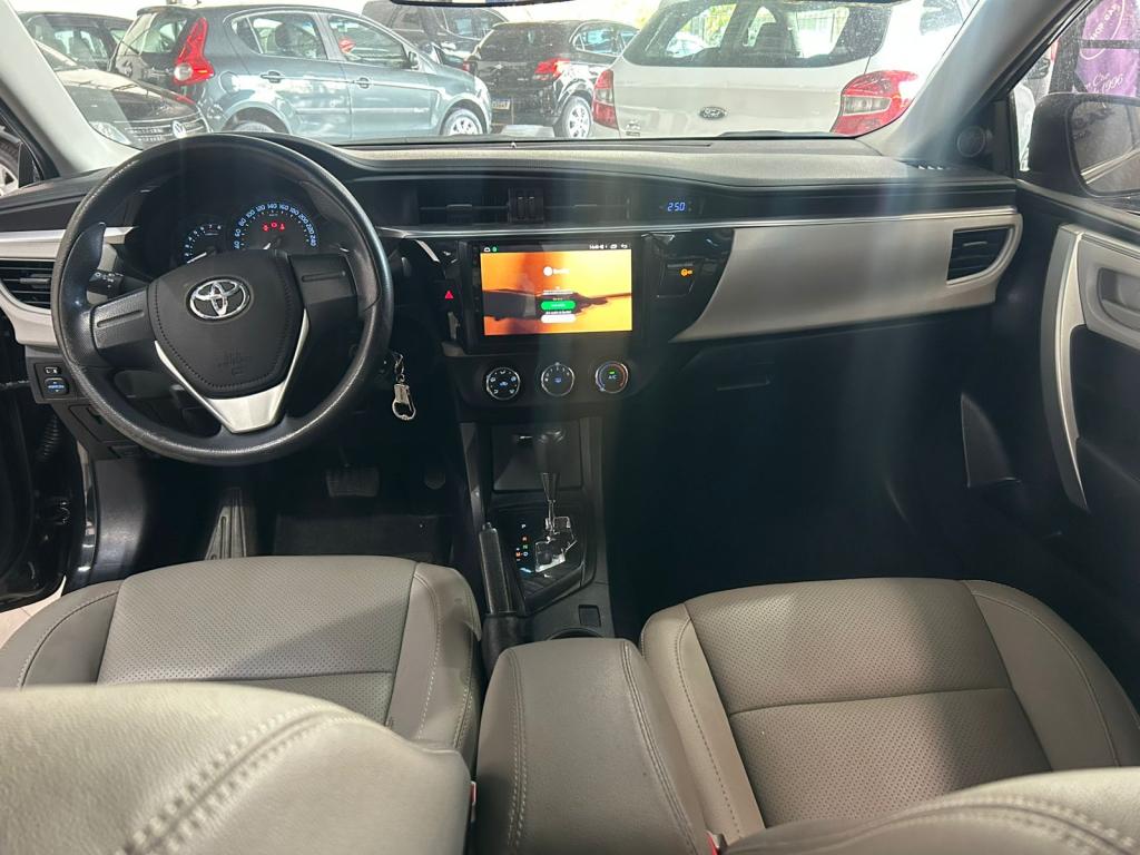 TOYOTA Corolla - Foto