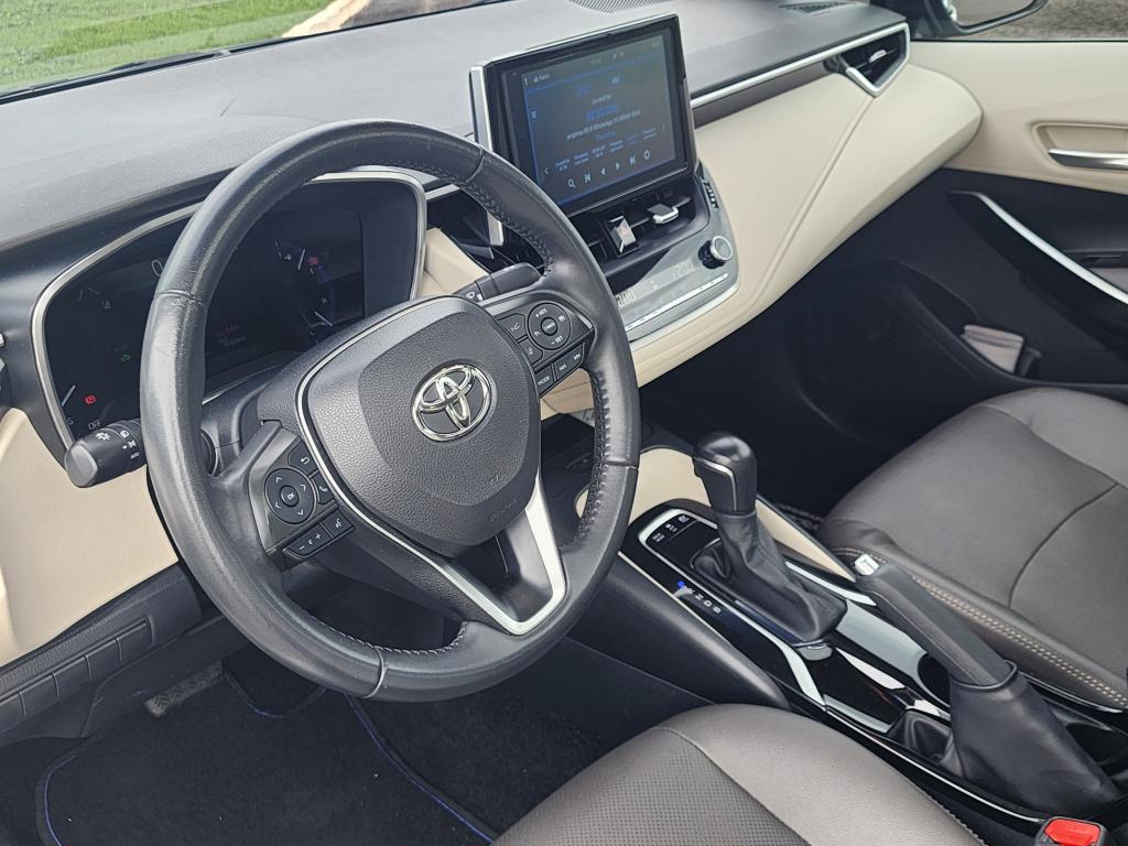 TOYOTA Corolla - Foto