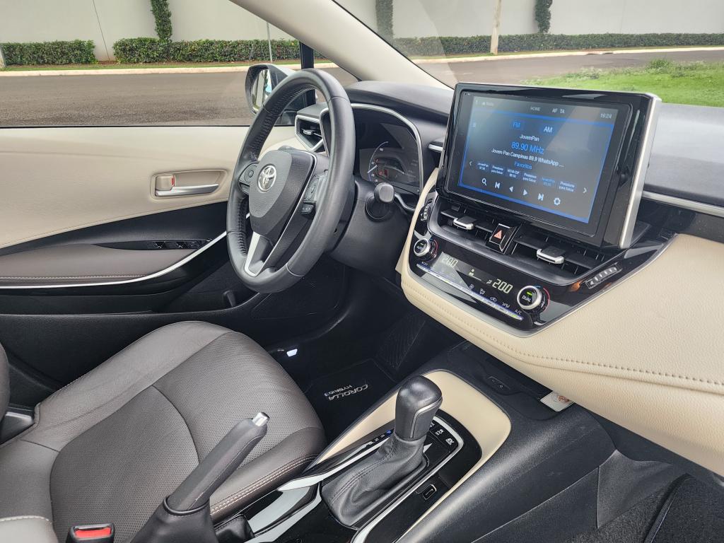 TOYOTA Corolla - Foto