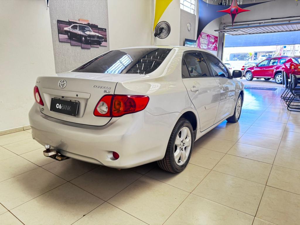 TOYOTA Corolla - Foto