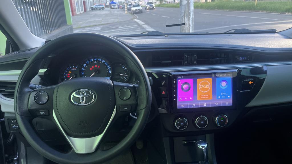 TOYOTA Corolla - Foto