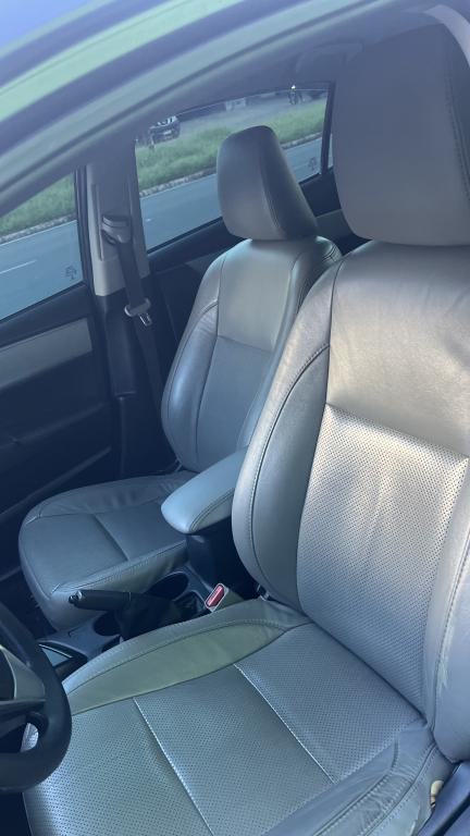 TOYOTA Corolla - Foto