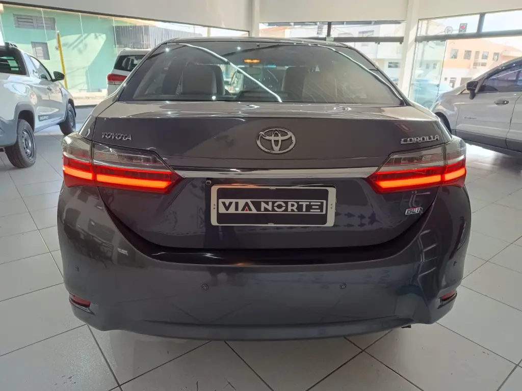 TOYOTA Corolla - Foto