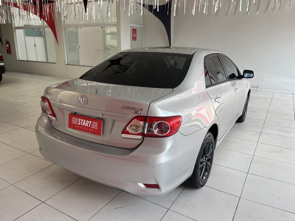 TOYOTA Corolla - Foto