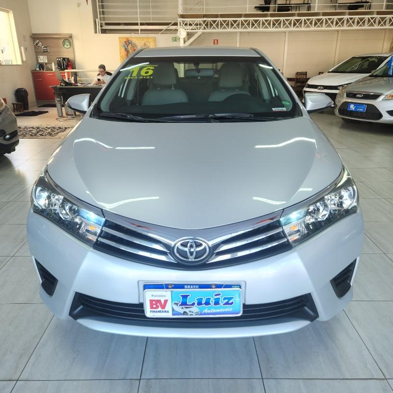 TOYOTA Corolla - Foto