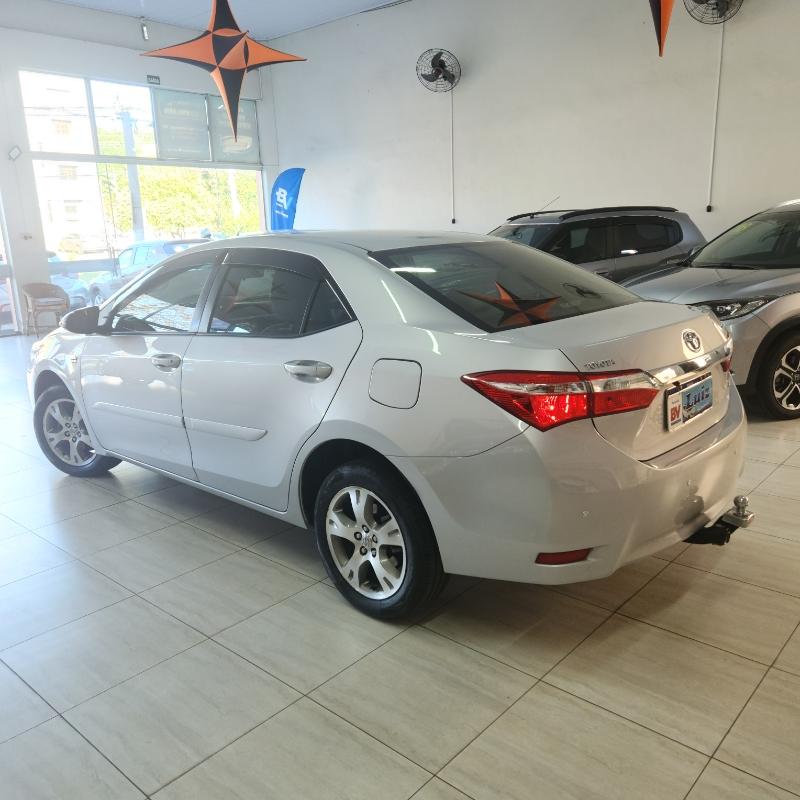 TOYOTA Corolla - Foto