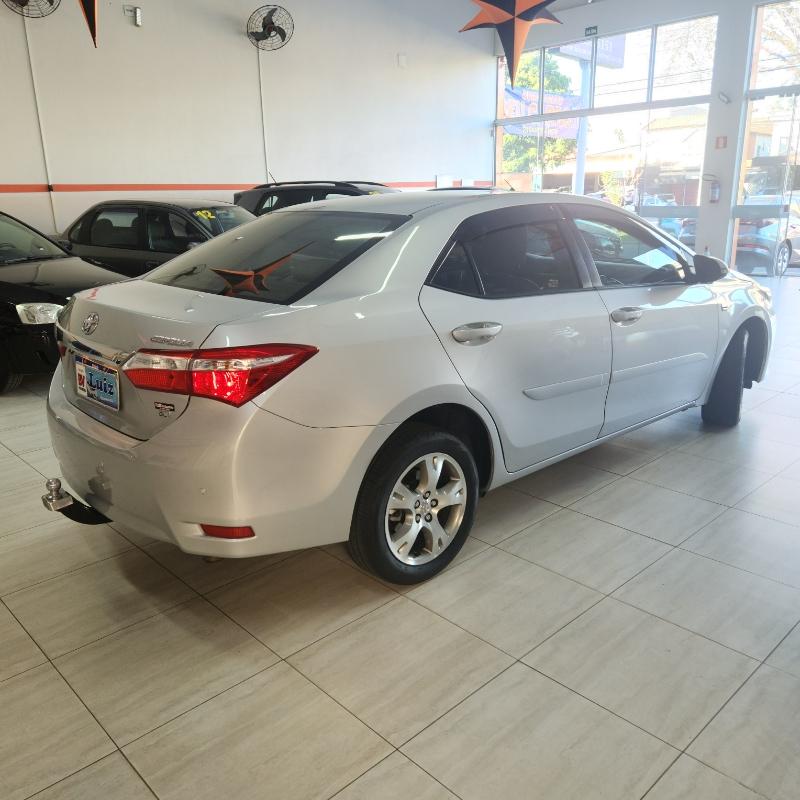 TOYOTA Corolla - Foto