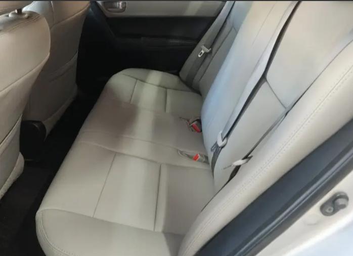 TOYOTA Corolla - Foto