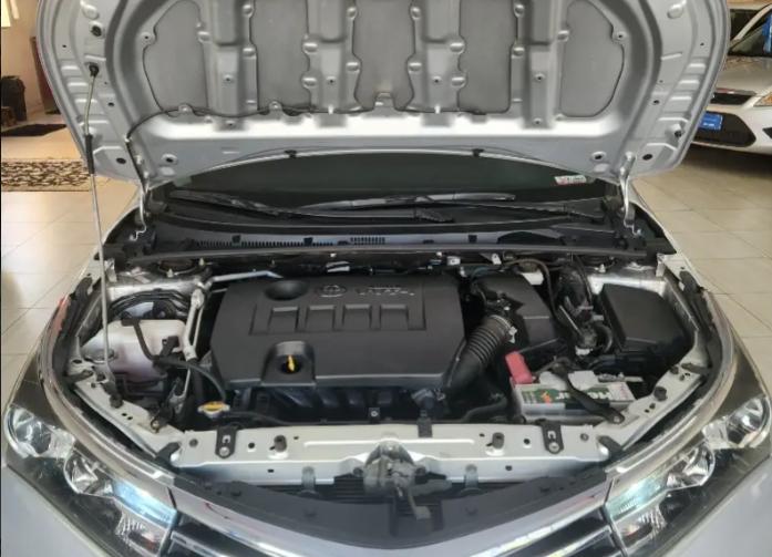 TOYOTA Corolla - Foto