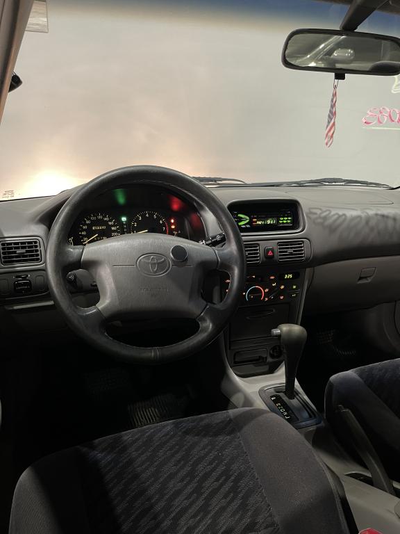 TOYOTA Corolla - Foto