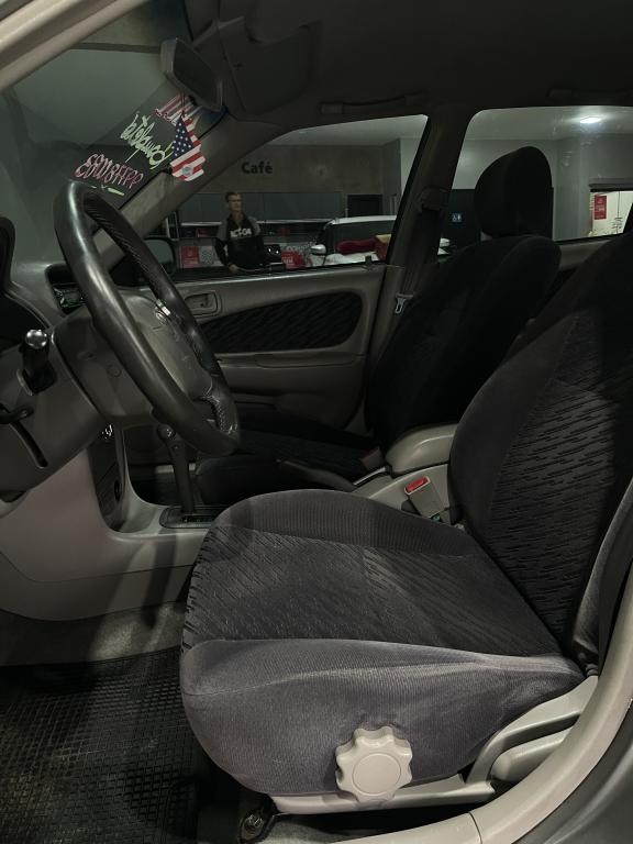 TOYOTA Corolla - Foto