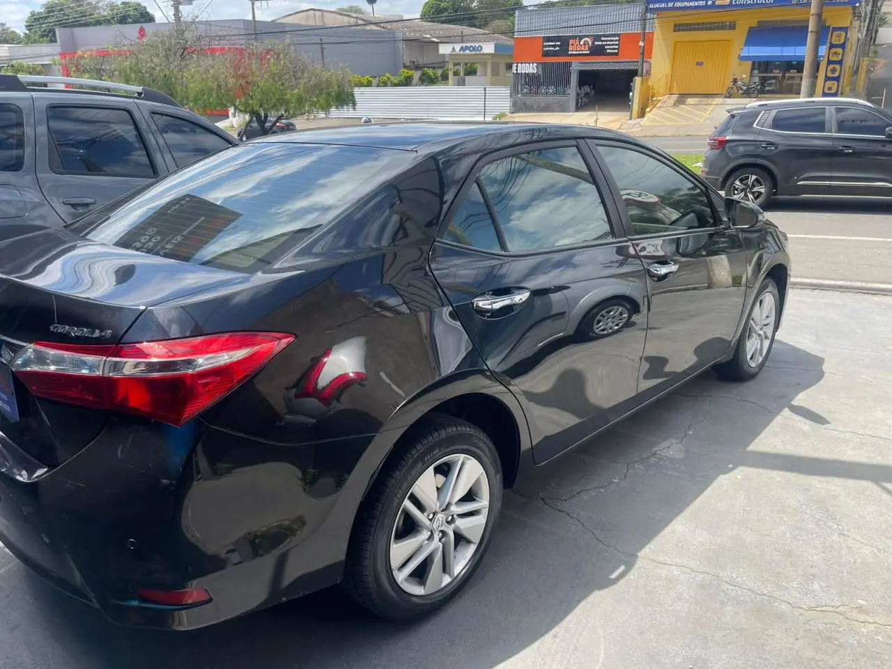 TOYOTA Corolla - Foto