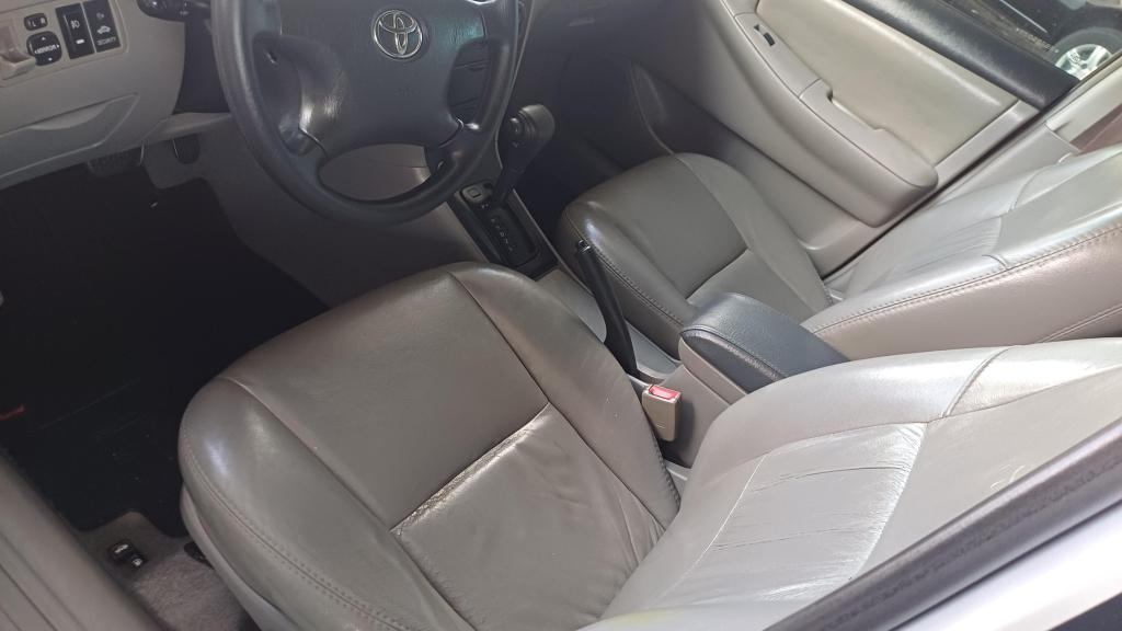 TOYOTA Corolla - Foto