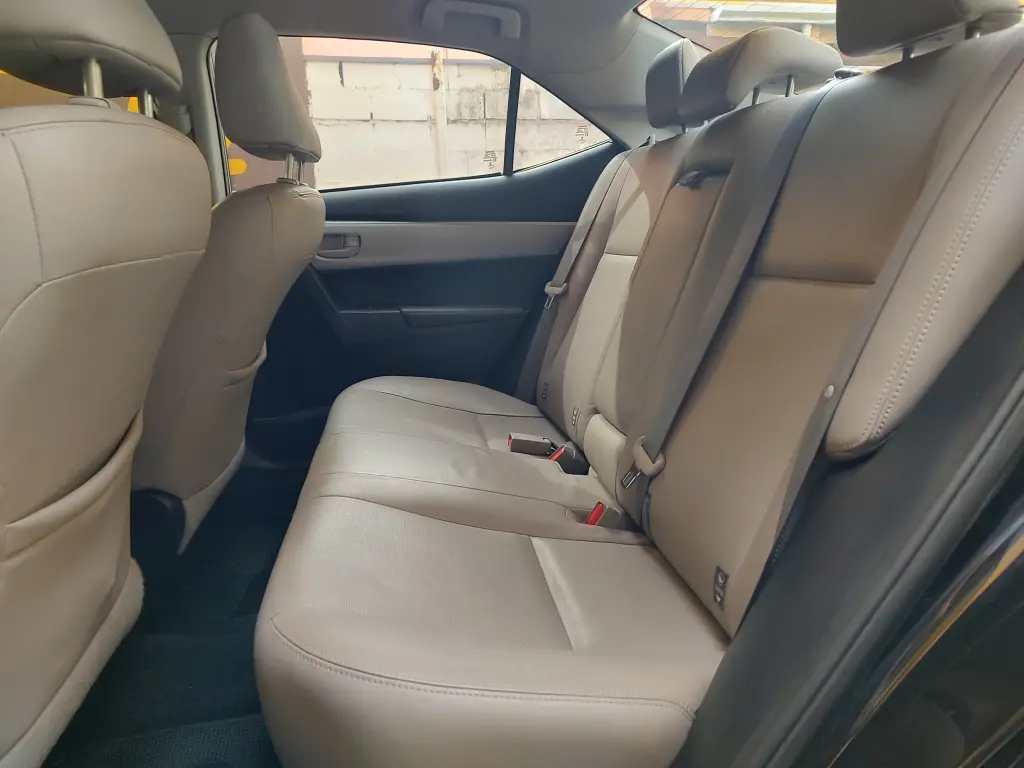 TOYOTA Corolla - Foto