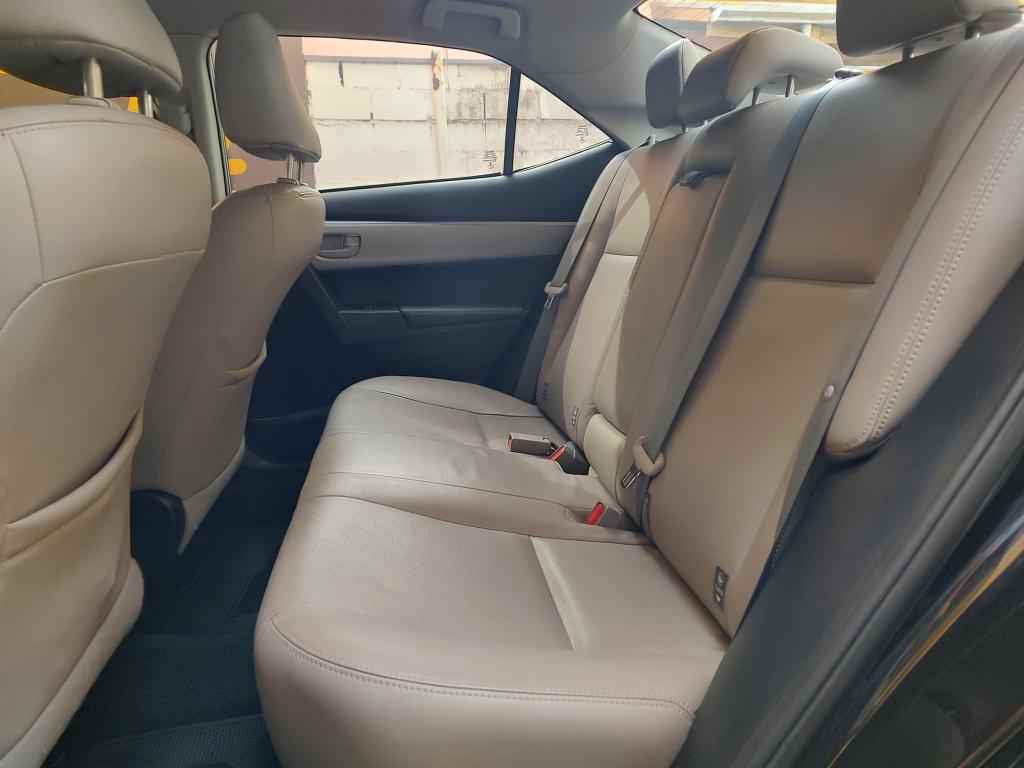 TOYOTA Corolla - Foto