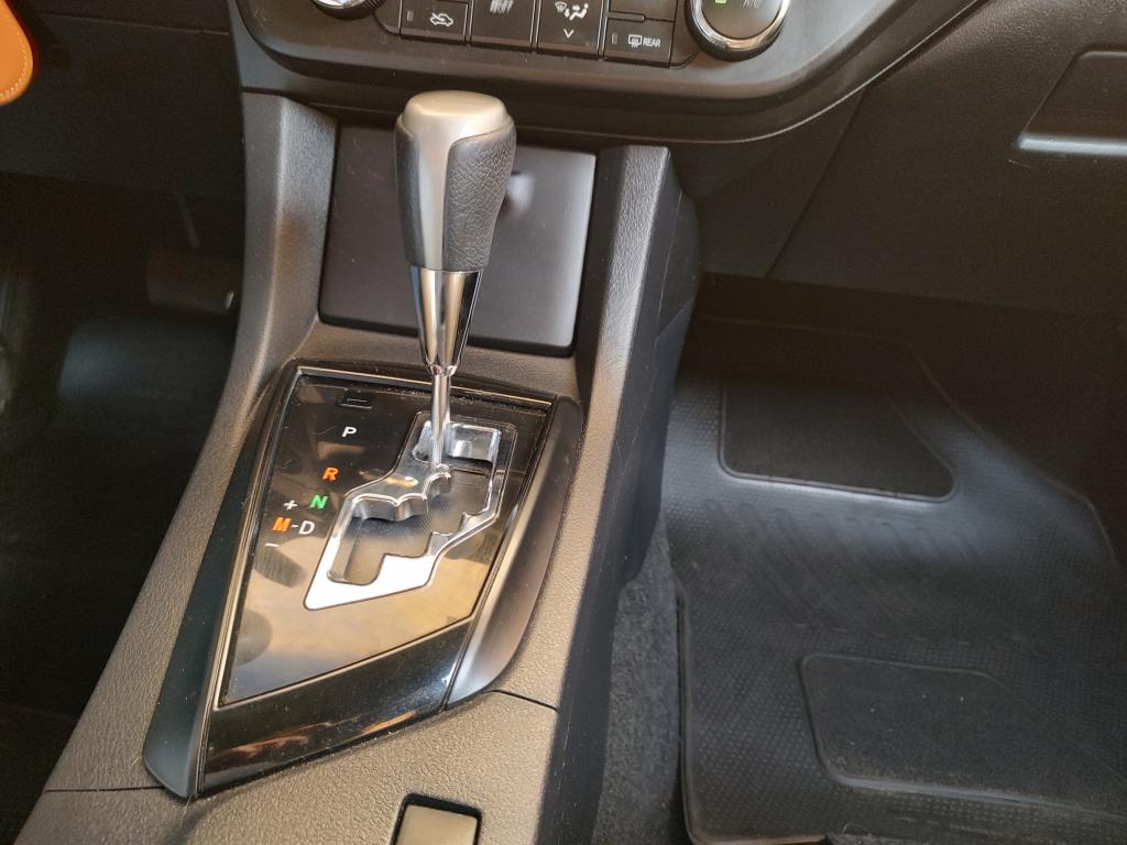 TOYOTA Corolla - Foto