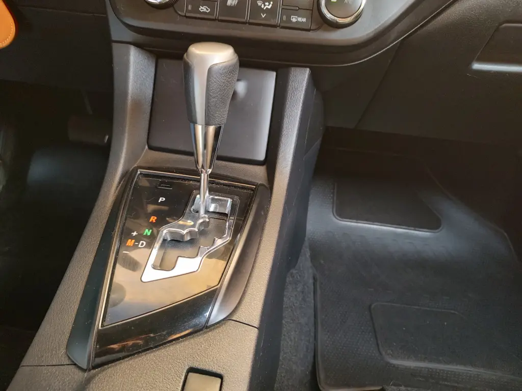 TOYOTA Corolla - Foto