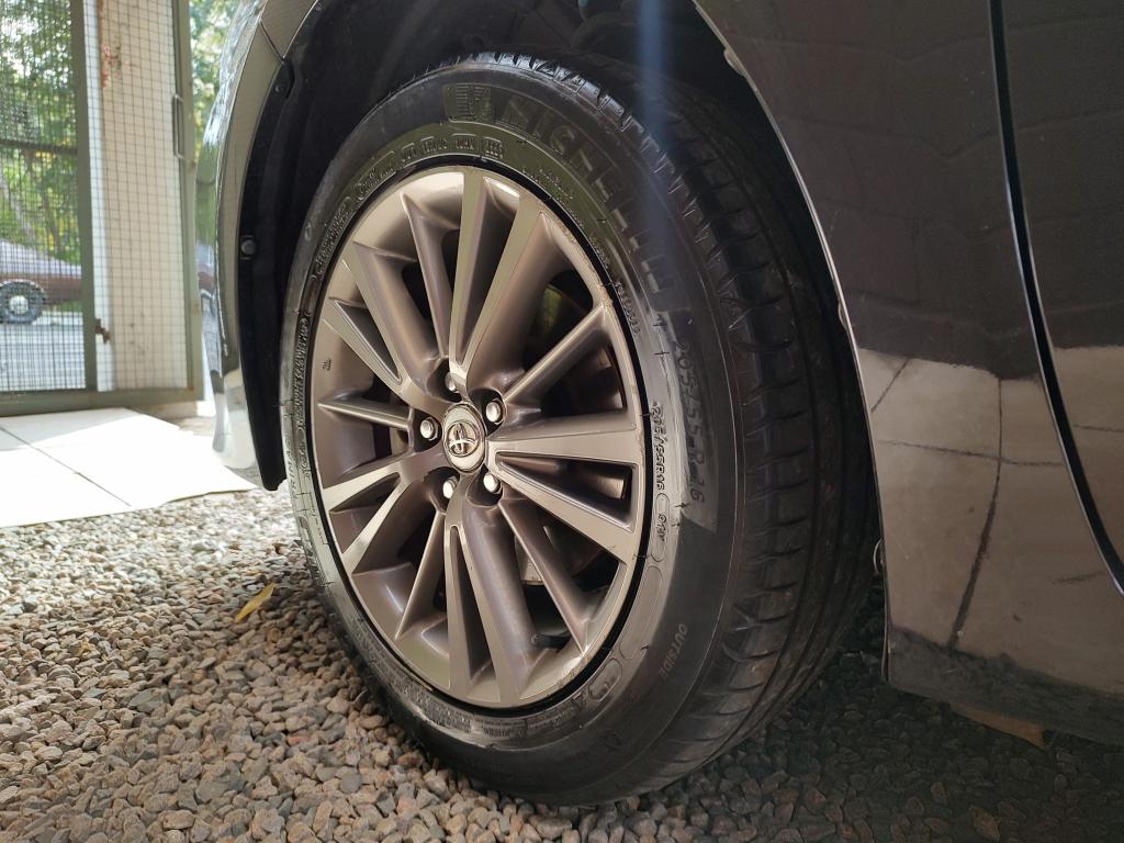 TOYOTA Corolla - Foto