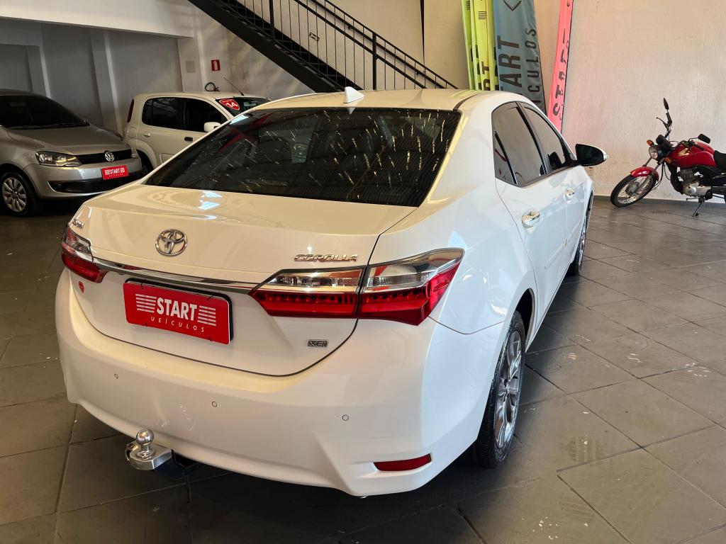 TOYOTA Corolla - Foto