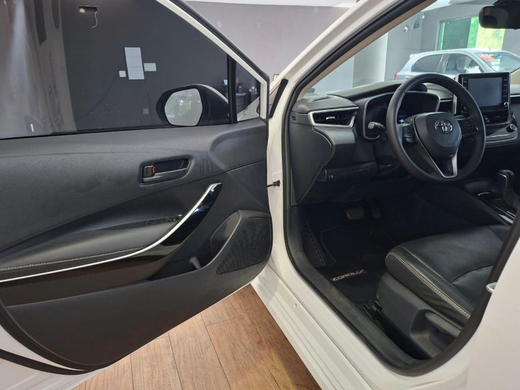 TOYOTA Corolla - Foto