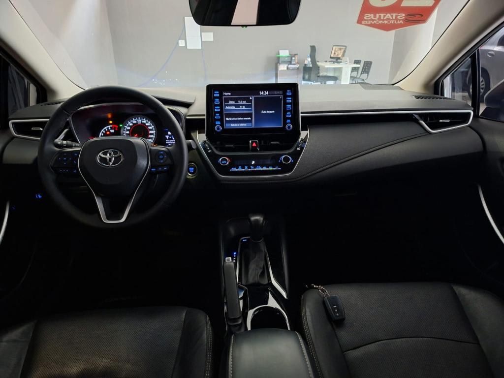 TOYOTA Corolla - Foto