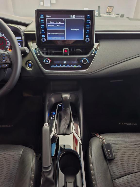 TOYOTA Corolla - Foto