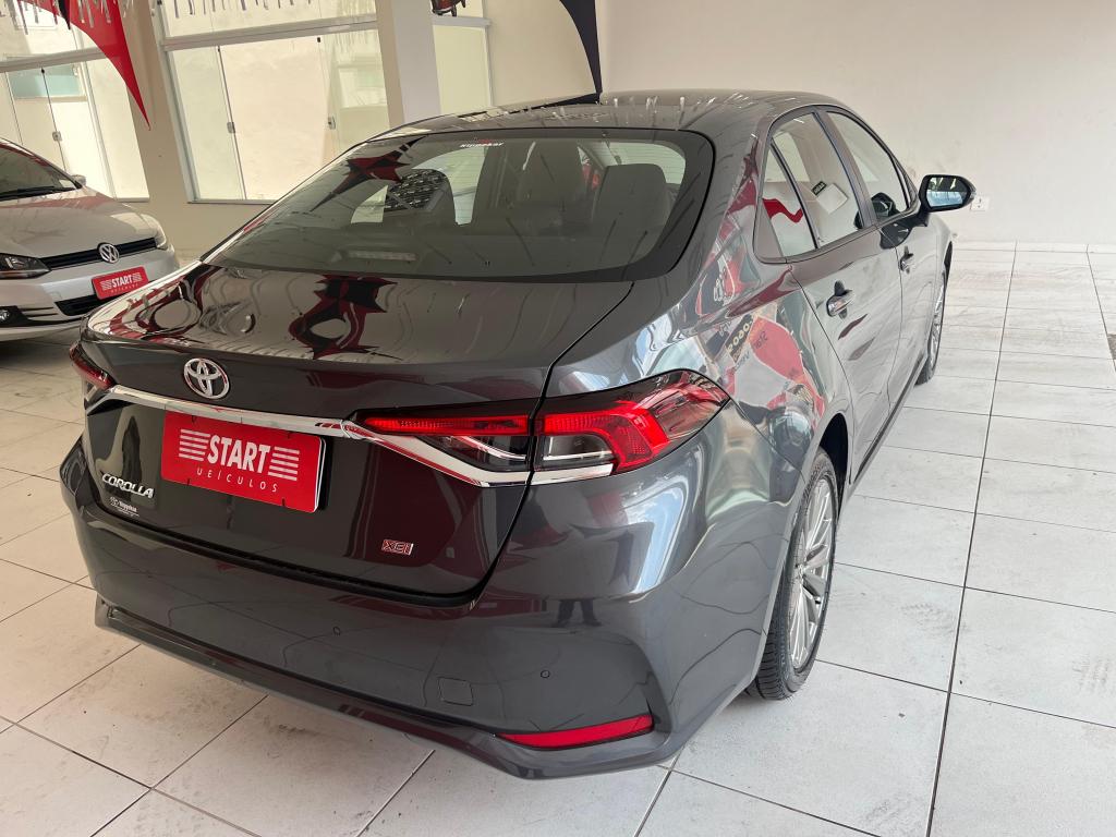 TOYOTA Corolla - Foto