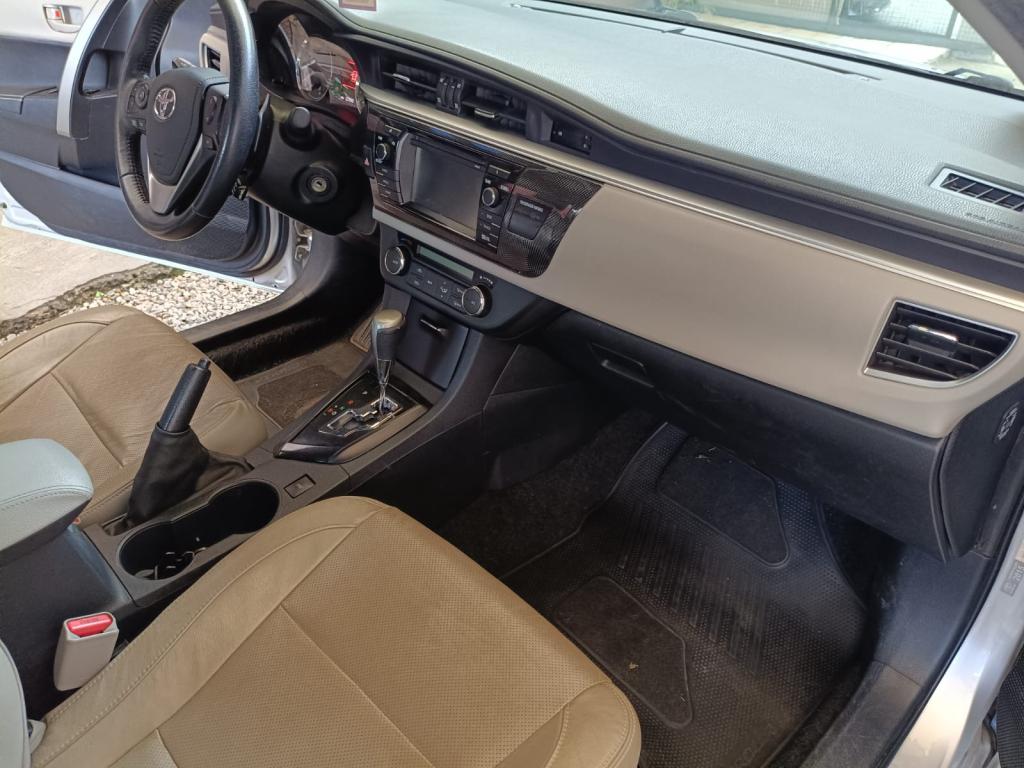 TOYOTA Corolla - Foto