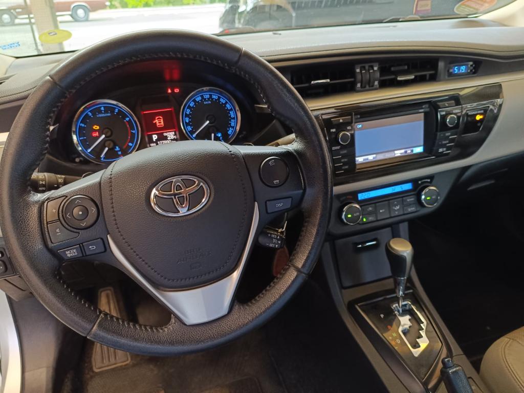 TOYOTA Corolla - Foto