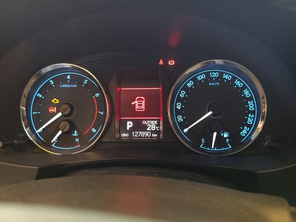 TOYOTA Corolla - Foto