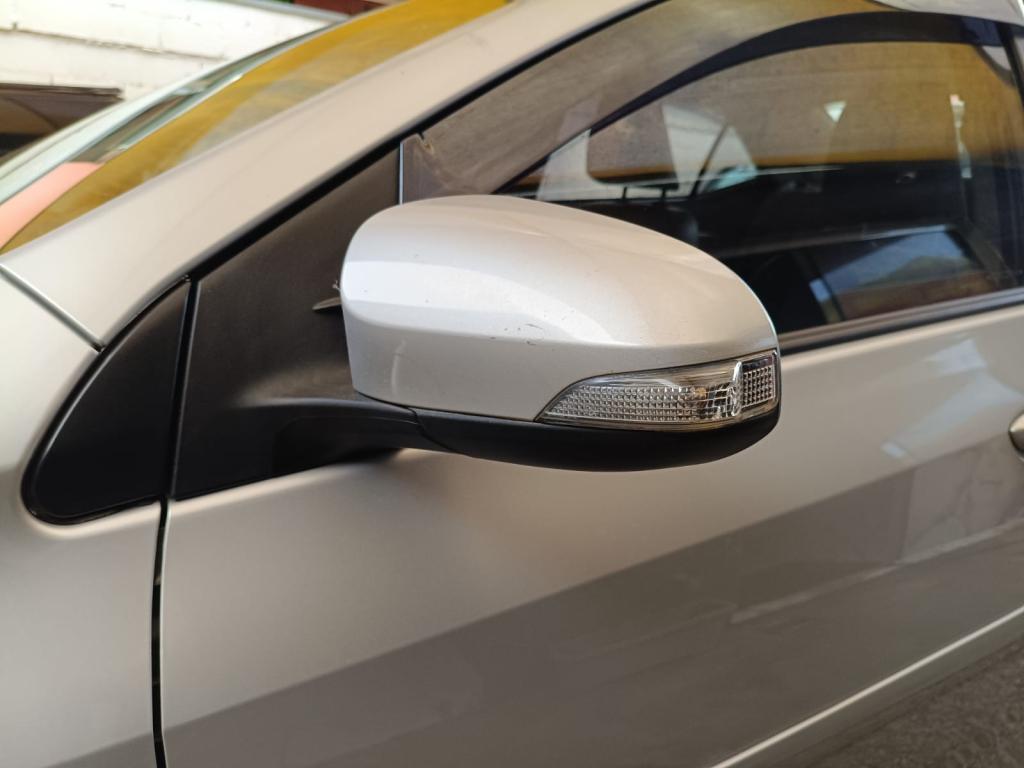 TOYOTA Corolla - Foto