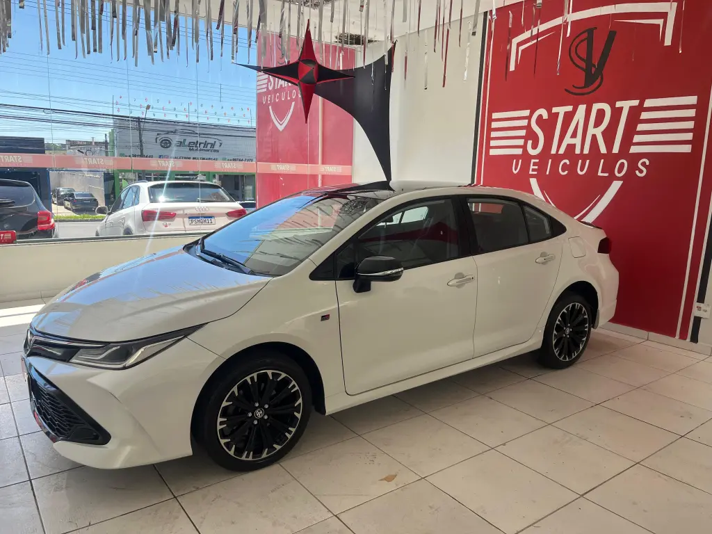 TOYOTA Corolla - Foto